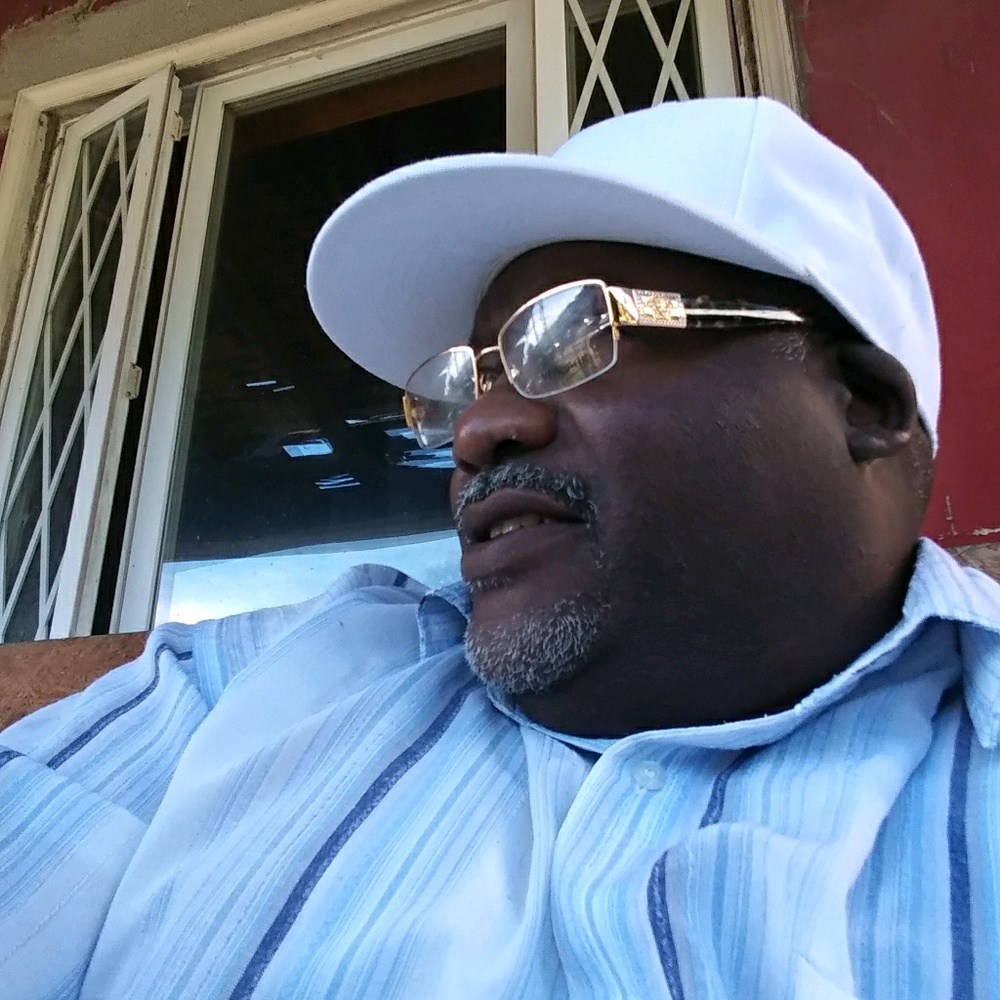 Meet your Posher, Jeffrey